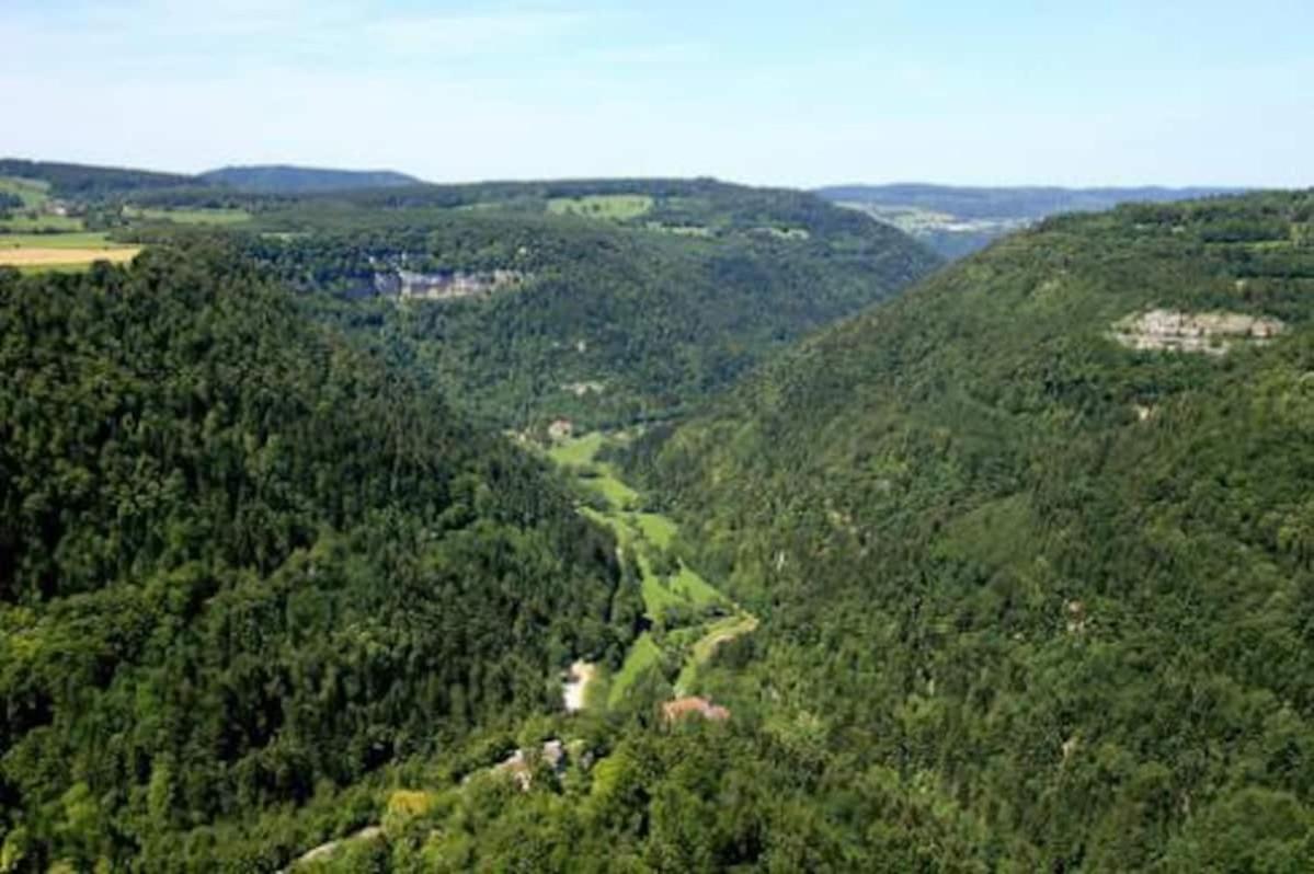 Gite 3 Etoiles "Entre Sources Et Riviere" Besancon Vaire-le-Grand エクステリア 写真