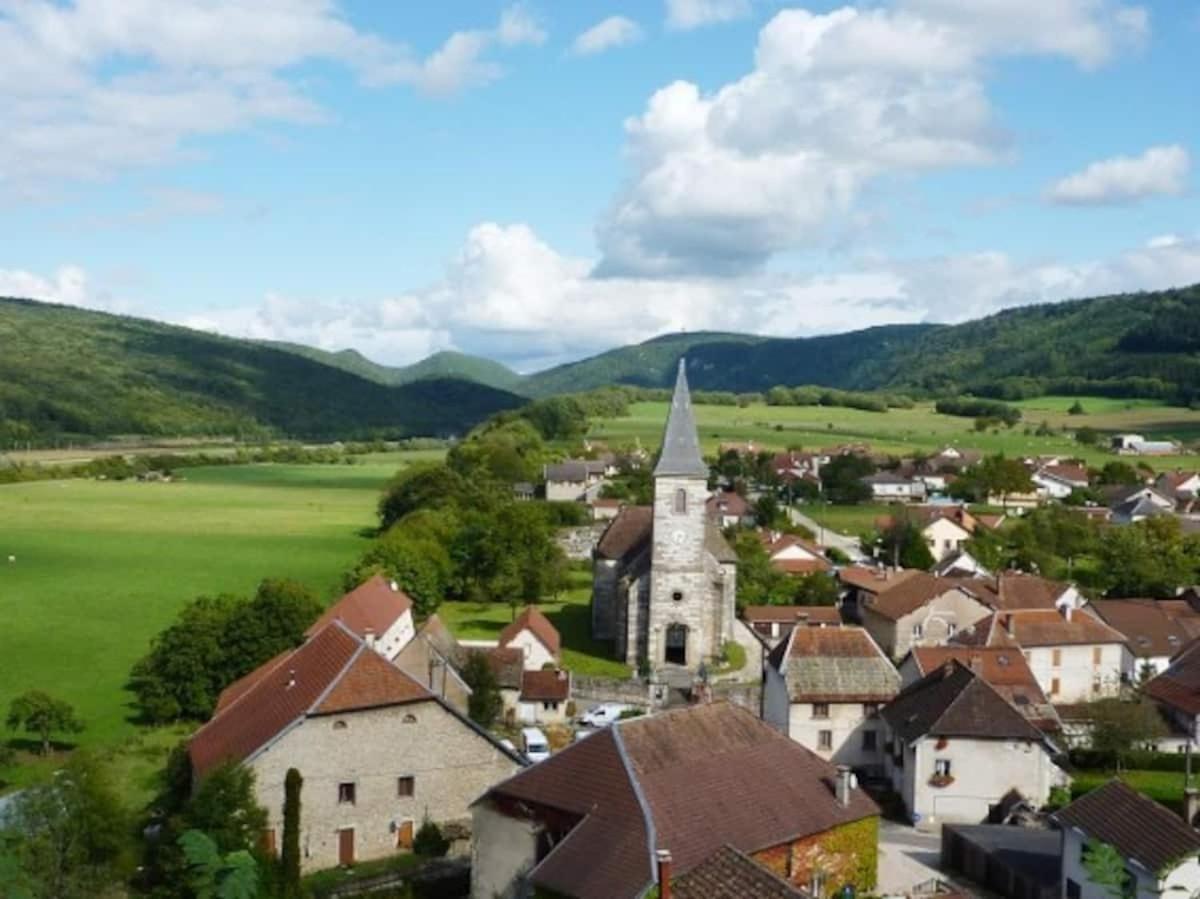 Gite 3 Etoiles "Entre Sources Et Riviere" Besancon Vaire-le-Grand エクステリア 写真